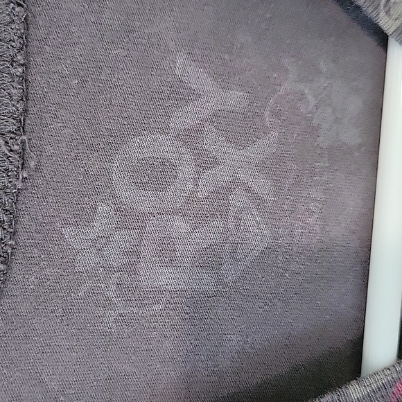 Roxy T-Shirt - Picture 3 of 4